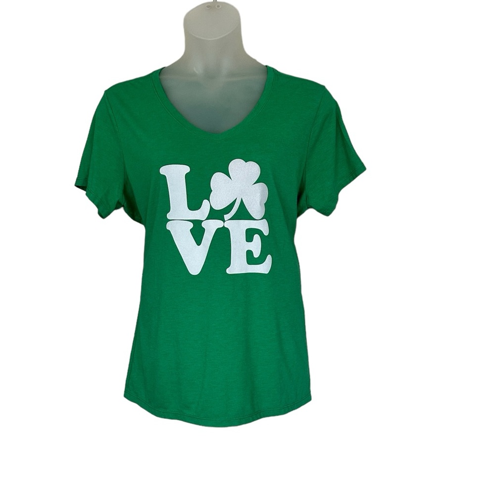 District Tri Tee Shamrock Love Women’s Tee green white short sleeve 3XL